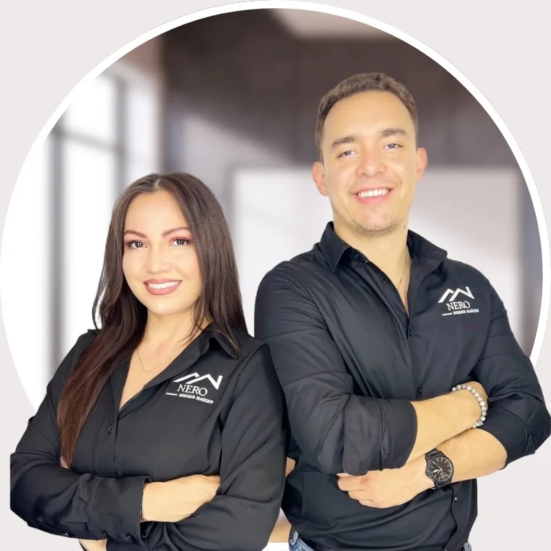 Equipo NERO Bienes Raíces