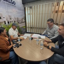 Equipo NERO Bienes Raíces